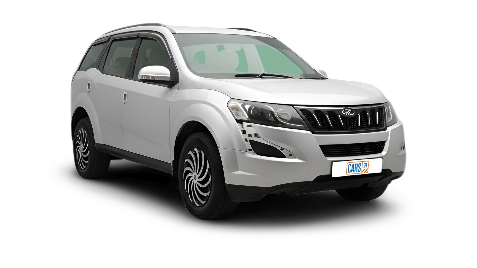 Mahindra XUV500-img